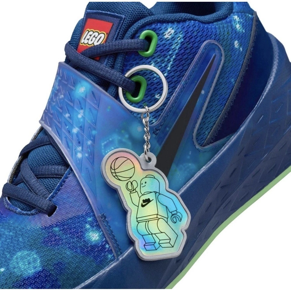 LEGO × Nike Team Hustle D12 IO4648-400 Size 7 Youth / 8.5 Women's